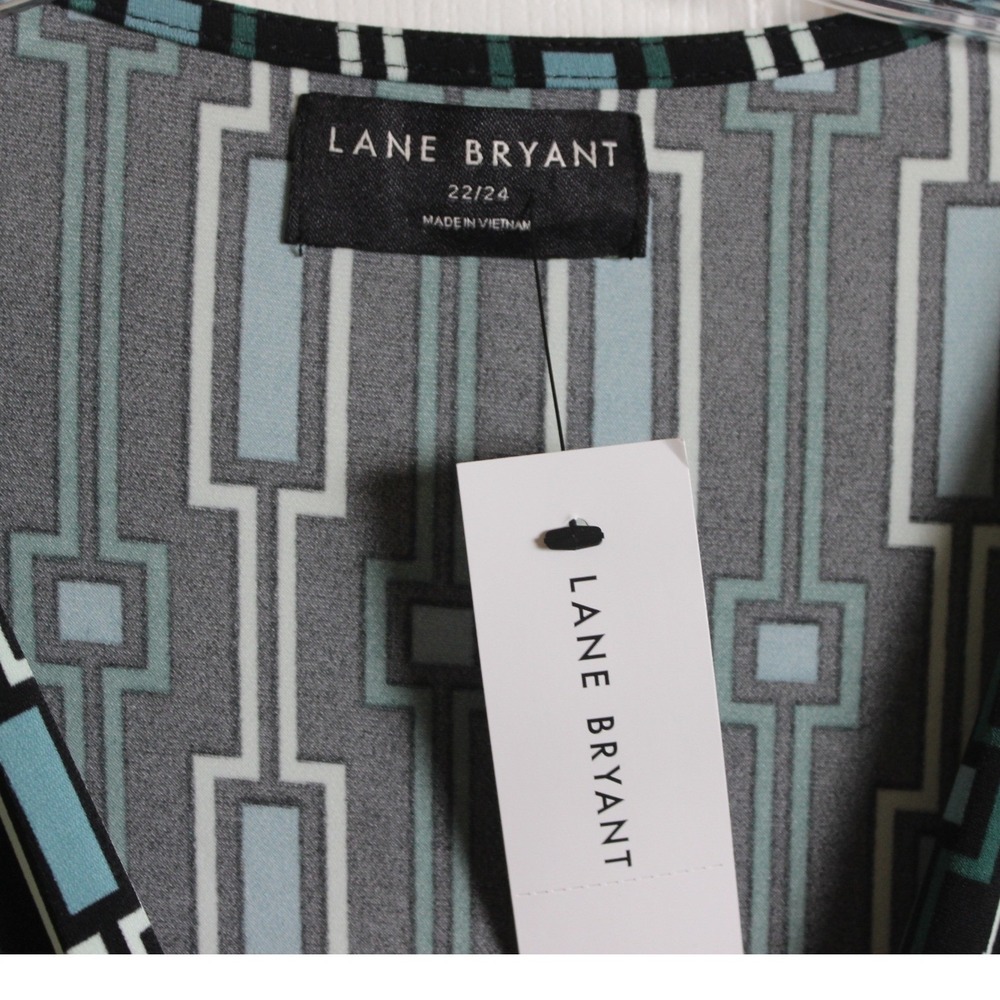 Lane Bryant Faux Wrap Midi Dress Geometric Print Long Sleeve Size 22 24 - Picture 3 of 9